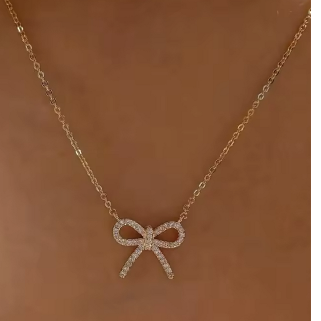 Bow Necklace