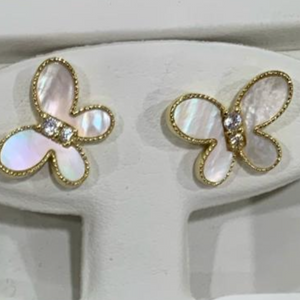 Adorable Butterfly Stud Earrings