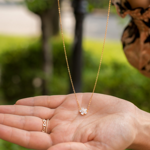 Clear Flower Necklace