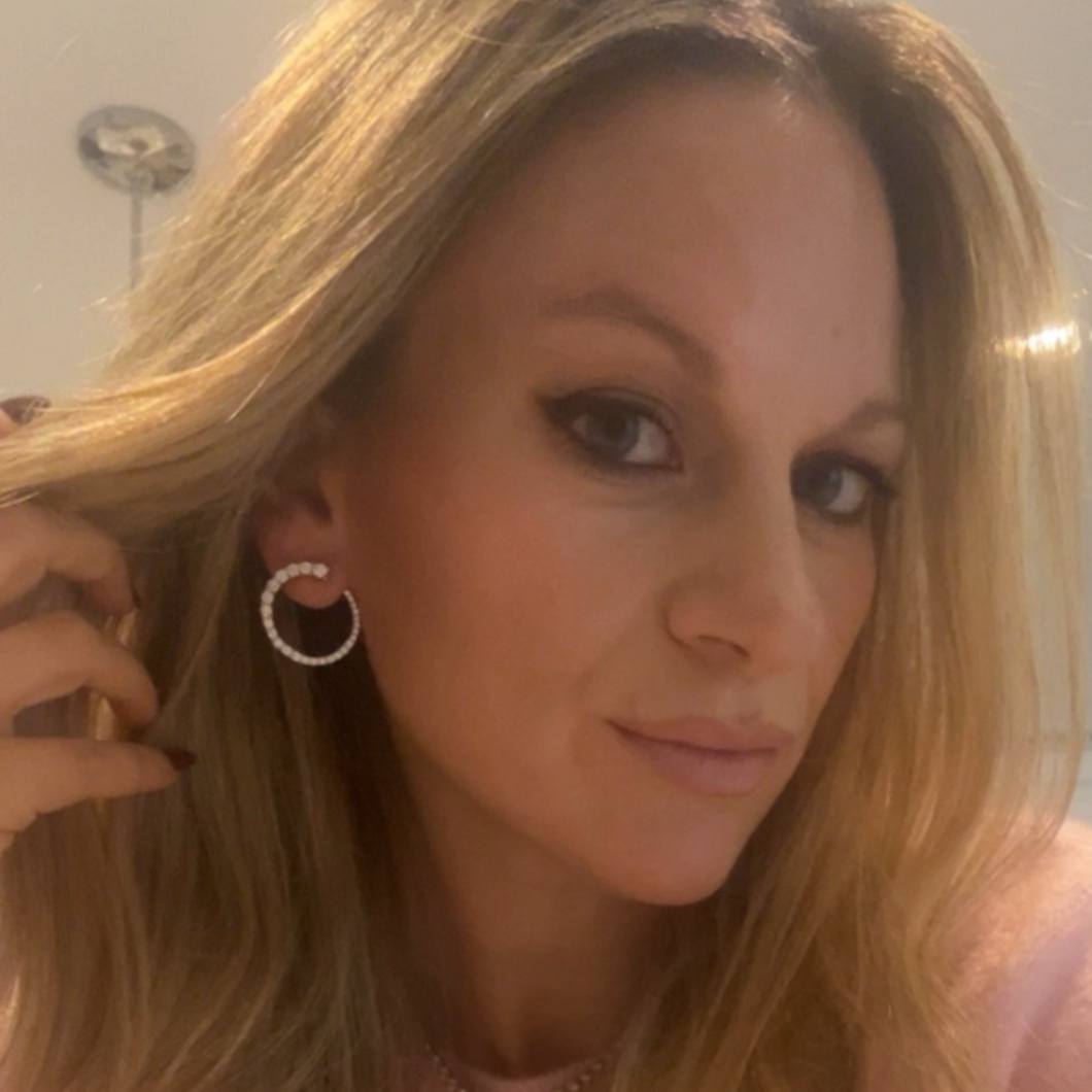 Round Elegant Earrings