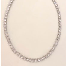 Load image into Gallery viewer, Stunning Round Choker Necklace
