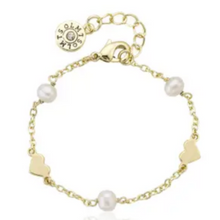 Load image into Gallery viewer, Pearl And Heart Bracelet
